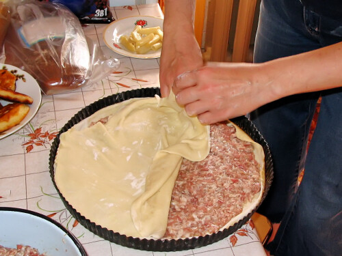 Как испечь осетинский пирог 